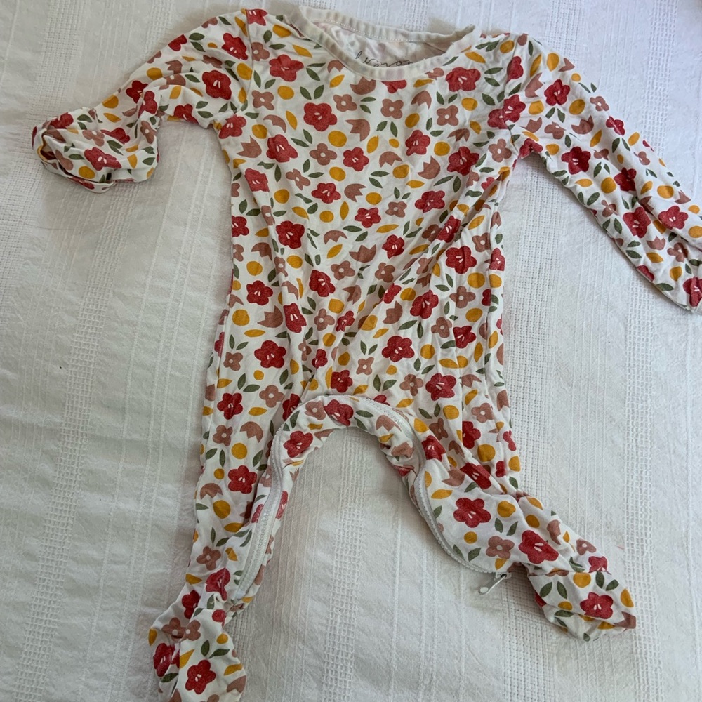 Lemon & Loom sleeper